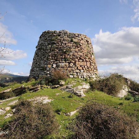 S'Antiga Inn, Centro Storico Ed Escursionismo In Sardegna Seùlo Kültér fotó